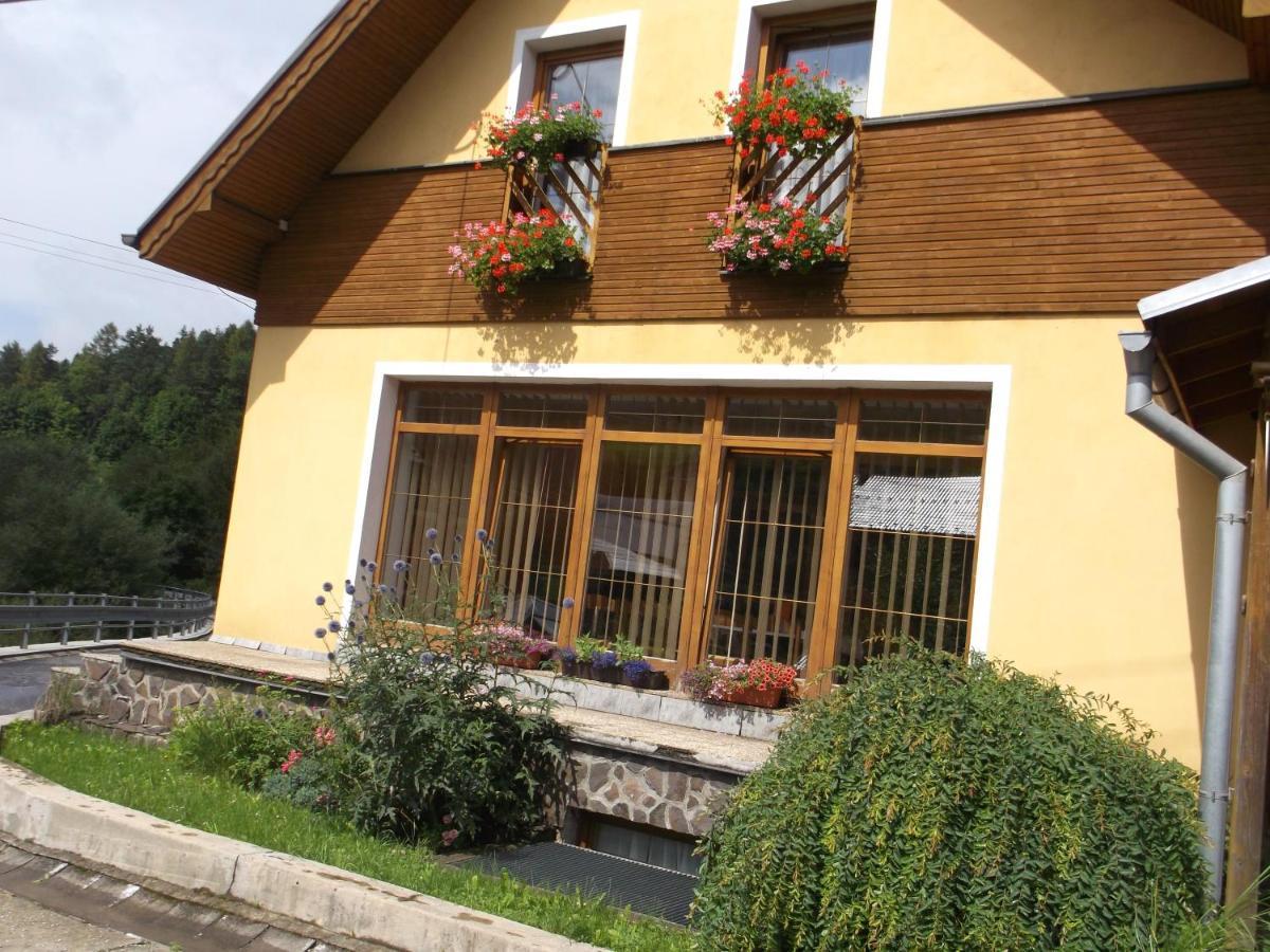 Chata Holica Pieniny Lesnica Exterior photo